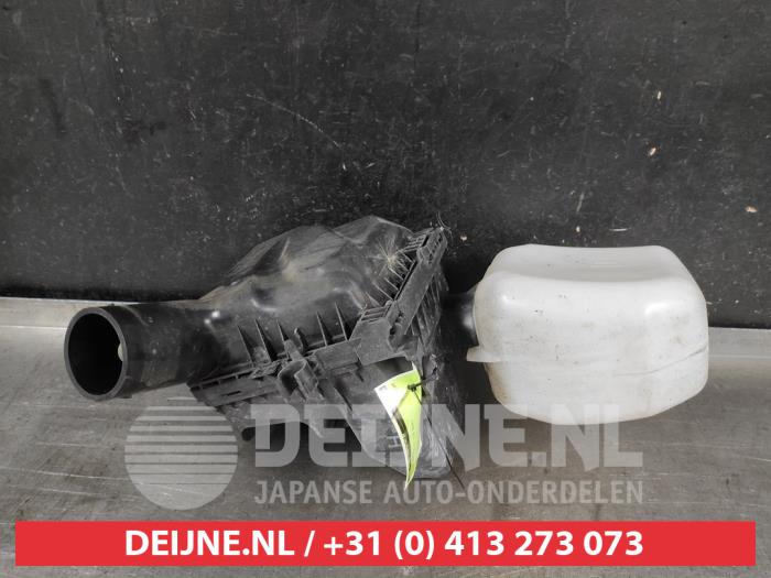 Begagnade Luftfilterhus Subaru Forester (SJ) 2.0 16V X Pris € 50,00 Marginaltabell erbjuds av V.Deijne Jap.Auto-onderdelen BV