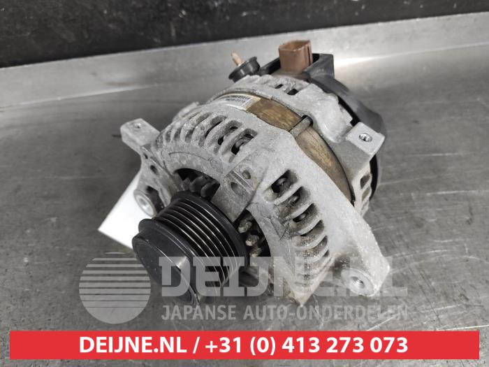 Begagnade Dynamo Toyota Auris (E15) 1.33 Dual VVT-I 16V Pris € 50,00 Marginaltabell erbjuds av V.Deijne Jap.Auto-onderdelen BV