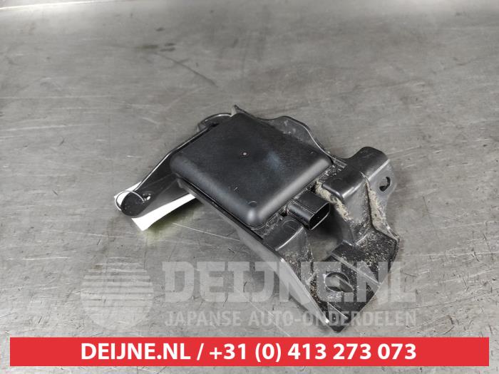 Begagnade Dödvinkelsensor Suzuki Vitara (LY/MY) 1.4 Booster Jet Turbo 16V SHVS AllGrip Pris € 100,00 Marginaltabell erbjuds av V.Deijne Jap.Auto-onderdelen BV