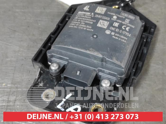 Begagnade Dödvinkelsensor Nissan Leaf (ZE1) 39/40kWh Pris € 100,00 Marginaltabell erbjuds av V.Deijne Jap.Auto-onderdelen BV
