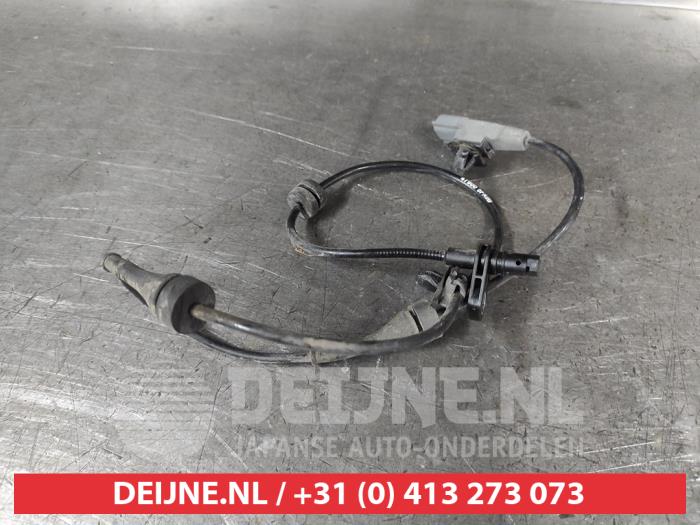 Begagnade ABS-sensor Nissan Micra (K14) 1.0 IG-T 100 Pris € 25,00 Marginaltabell erbjuds av V.Deijne Jap.Auto-onderdelen BV