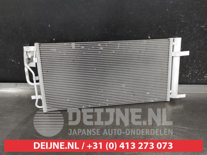Klima Kondensor van een Kia Ceed (CDB5/CDBB) 1.0i T-GDi 12V Eco-Dynamics+, MHEV 2021