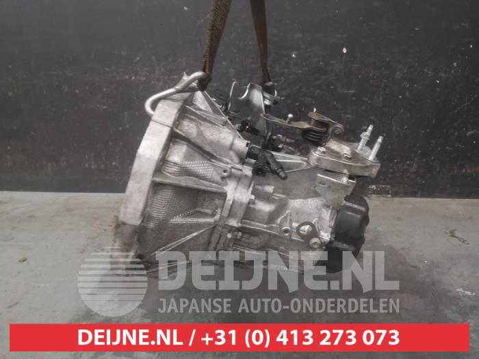 Usagé Boîte de vitesse Suzuki Swift (ZC/ZD) 1.0 Booster Jet Turbo 12V SHVS Prix € 250,00 Règlement à la marge proposé par V.Deijne Jap.Auto-onderdelen BV