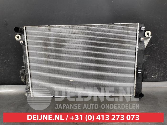 Gebrauchte Kühler Nissan NP 300 Navara (D23) 2.3 dCi twinturbo 16V 4x4 Preis € 150,00 Margenregelung angeboten von V.Deijne Jap.Auto-onderdelen BV