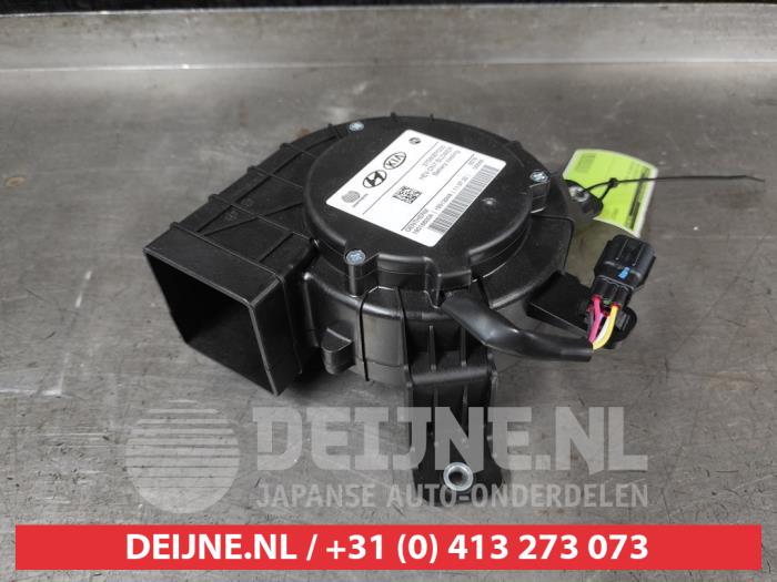 Używane Wentylator akumulatora Kia Niro II (SG2) 1.6 GDI Hybrid Cena € 75,00 Procedura marży oferowane przez V.Deijne Jap.Auto-onderdelen BV
