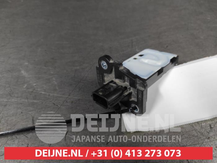Gebrauchte Luftmengenmesser Nissan Qashqai (J12) 1.5 VC-T e-Power 16V Preis auf Anfrage angeboten von V.Deijne Jap.Auto-onderdelen BV