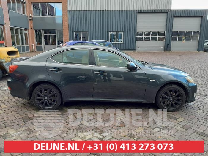 Usados Ventanilla triangular derecha detrás Lexus IS (E2) 220d 16V Precio € 35,00 Norma de margen ofrecido por V.Deijne Jap.Auto-onderdelen BV