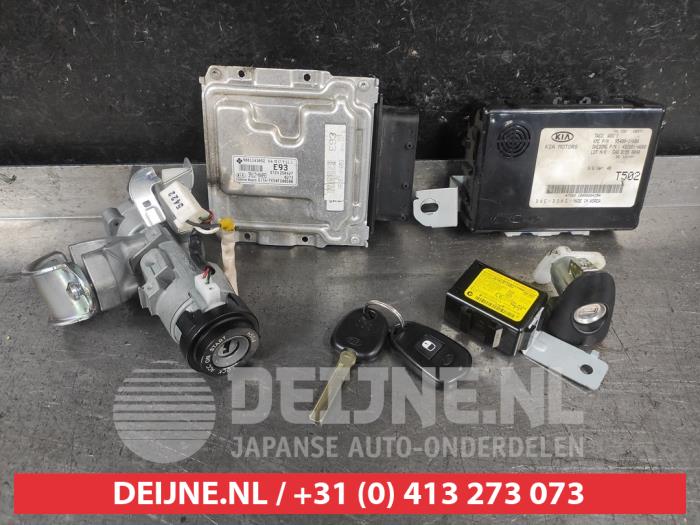 Used Engine management computer Kia Picanto (TA) 1.0 12V Price € 150,00 Margin scheme offered by V.Deijne Jap.Auto-onderdelen BV