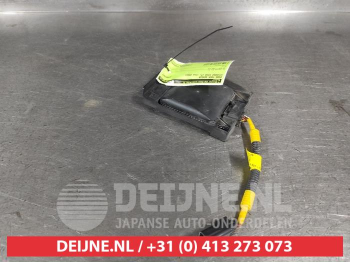Begagnade Dödvinkelsensor Hyundai Kona (OS) 2.0 N Turbo 16V Pris € 100,00 Marginaltabell erbjuds av V.Deijne Jap.Auto-onderdelen BV