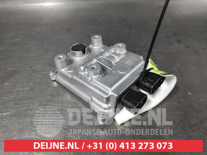 Usagé Module pompe carburant Toyota RAV4 (A5) 2.5 Hybrid 16V AWD Prix € 20,00 Règlement à la marge proposé par V.Deijne Jap.Auto-onderdelen BV