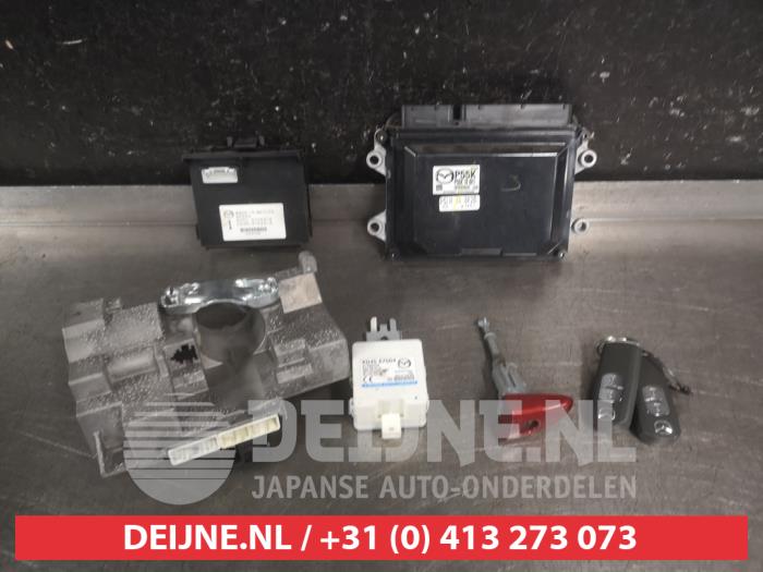 Engine management computer Mazda 2 (DJ/DL), 2014 1.5 SkyActiv-G 90, Hatchback, Petrol, 1.496cc, 66kW (90pk), FWD, P5Y6; P5Y5; P5Y8; P5X0; P5X2, 2014-08, DJ6H5; DJ16H5; DJ16HD (Used)