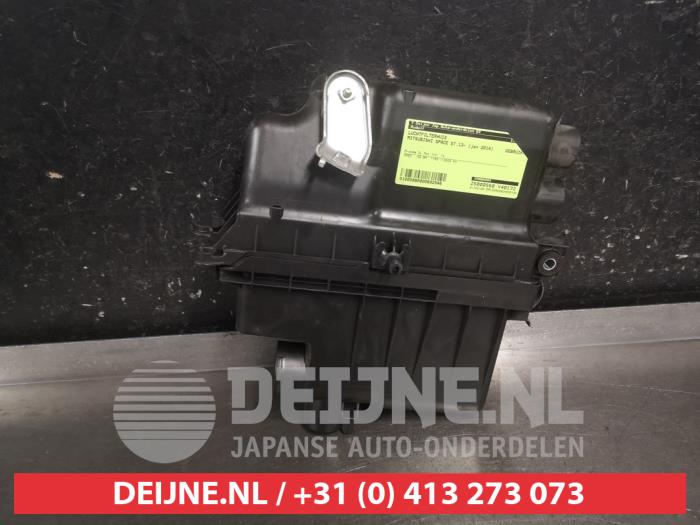 Begagnade Luftfilterhus Mitsubishi Space Star (A0) 1.2 12V Pris € 50,00 Marginaltabell erbjuds av V.Deijne Jap.Auto-onderdelen BV