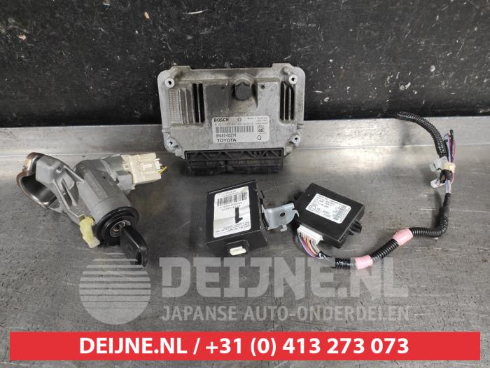 Used Engine management computer Toyota Yaris II (P9) 1.0 12V VVT-i Price € 75,00 Margin scheme offered by V.Deijne Jap.Auto-onderdelen BV