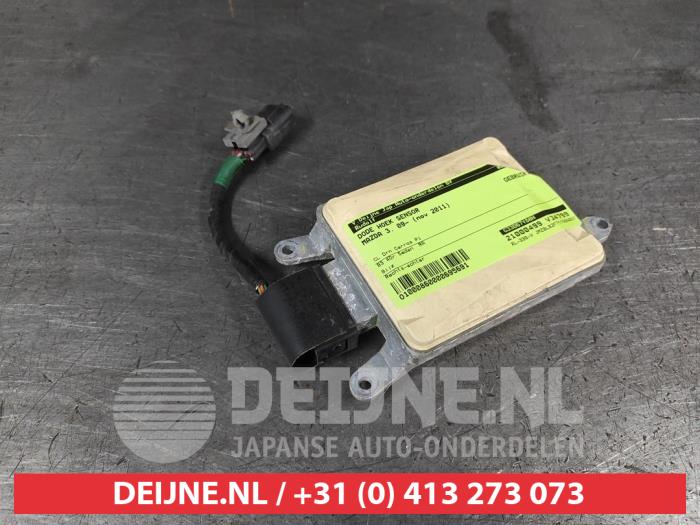 Begagnade Dödvinkelsensor Mazda 3 (BL12/BLA2/BLB2) 2.0i MZR 16V Pris € 100,00 Marginaltabell erbjuds av V.Deijne Jap.Auto-onderdelen BV