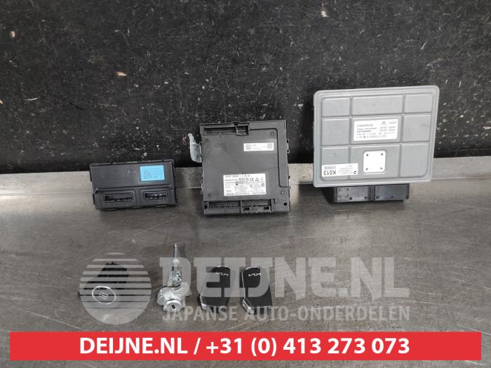 Used Engine management computer Kia Niro II (SG2) 1.6 GDI Plug-in Hybrid Price € 300,00 Margin scheme offered by V.Deijne Jap.Auto-onderdelen BV