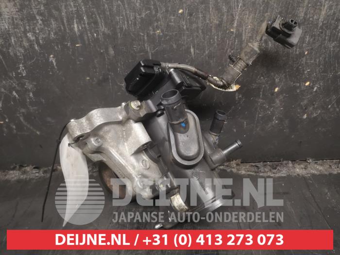Używane Pompa wodna Mazda 3 (BM/BN) 1.5 SkyActiv-D 105 16V Cena € 25,00 Procedura marży oferowane przez V.Deijne Jap.Auto-onderdelen BV