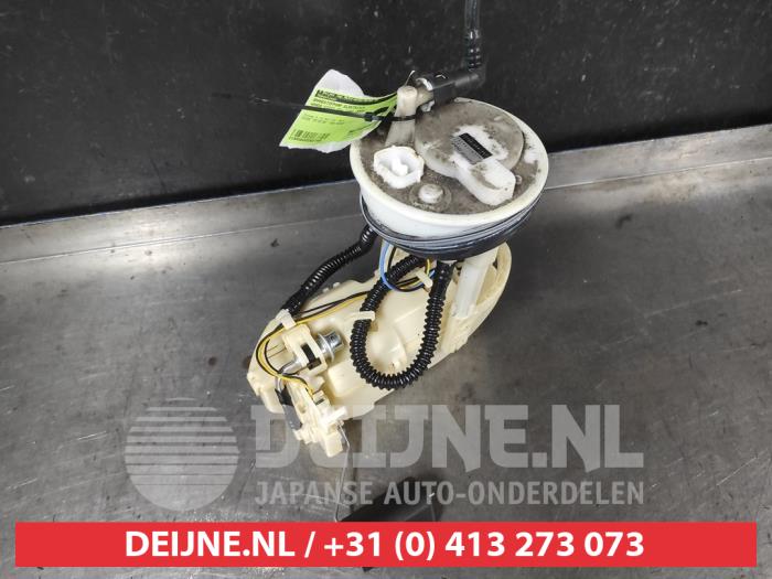 Usagé Pompe d'injection Honda Civic (EP/EU) 1.4 16V Prix € 50,00 Règlement à la marge proposé par V.Deijne Jap.Auto-onderdelen BV