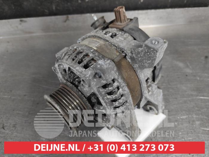Usagé Dynamo Toyota Yaris III (P13) 1.4 D-4D-F Prix sur demande proposé par V.Deijne Jap.Auto-onderdelen BV