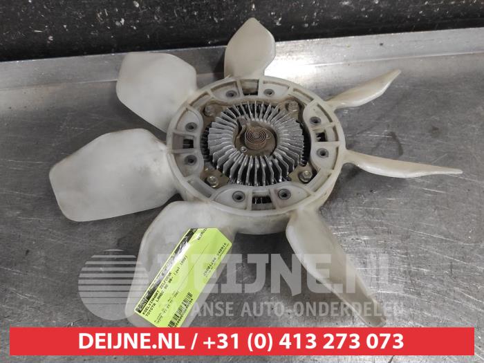 Gebrauchte RI Scheibe Intelligent Toyota Land Cruiser 90 (J9) 3.0 TD Preis € 30,00 Margenregelung angeboten von V.Deijne Jap.Auto-onderdelen BV
