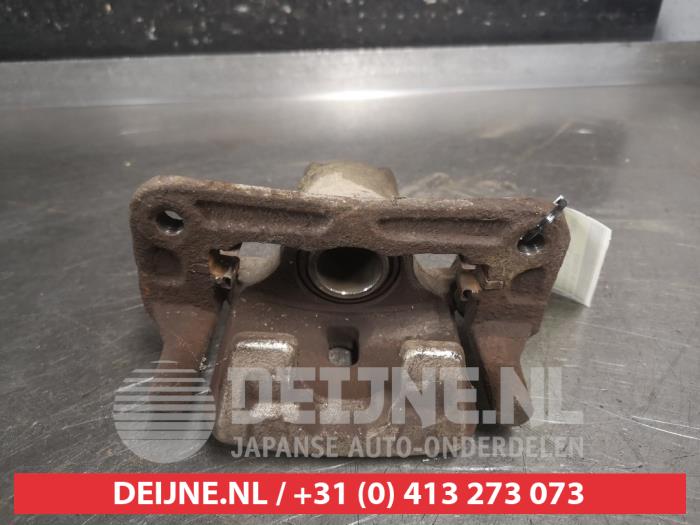 Gebrauchte Bremszange rechts hinten Mitsubishi Pajero Hardtop (V6/7) 3.2 DI-D 16V Preis € 25,00 Margenregelung angeboten von V.Deijne Jap.Auto-onderdelen BV