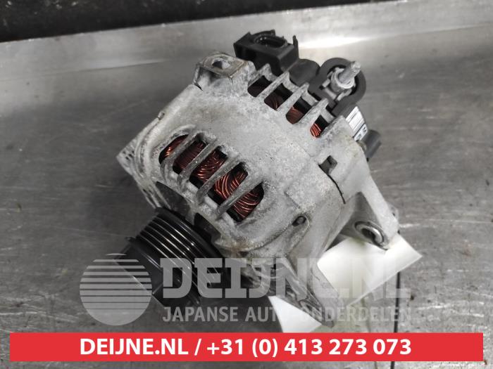 Usagé Dynamo Hyundai i30 (GDHB5) 1.6 GDI Blue 16V Prix € 40,00 Règlement à la marge proposé par V.Deijne Jap.Auto-onderdelen BV