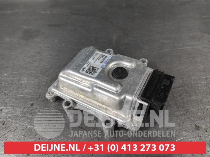 Używane Computer koppeling actuator Hyundai Kona (OS) 1.0 T-GDI 12V Mild Hybrid 48V Cena na żądanie oferowane przez V.Deijne Jap.Auto-onderdelen BV