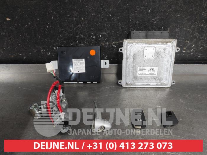 Ordinateur gestion moteur Hyundai iX35 (LM), 2009 / 2015 2.0 16V, SUV, Essence, 1.998cc, 120kW (163pk), FWD, G4KD, 2010-01 / 2013-07, F5P11 (Occasion)