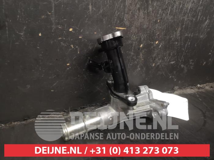 Gebrauchte Wasserrohr Mazda CX-30 (DM) 2.0 e-SkyActiv X 186 M Hybrid 16V Preis auf Anfrage angeboten von V.Deijne Jap.Auto-onderdelen BV