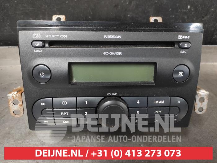 Używane Radio Nissan Note (E11) 1.4 16V Cena € 35,00 Procedura marży oferowane przez V.Deijne Jap.Auto-onderdelen BV