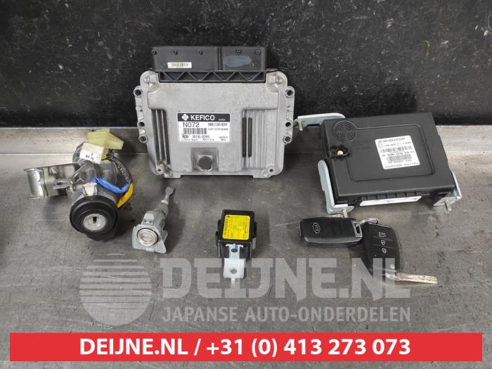 Used Engine management computer Kia Carens IV (RP) 2.0 GDI 16V Price on request offered by V.Deijne Jap.Auto-onderdelen BV