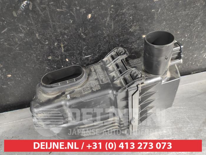 Begagnade Luftfilterhus Toyota C-HR (X1,X5) 1.8 16V Hybrid Pris € 50,00 Marginaltabell erbjuds av V.Deijne Jap.Auto-onderdelen BV