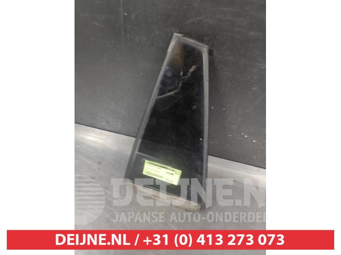 Usados Ventanilla triangular izquierda detrás Toyota RAV4 (A2) 2.0 16V VVT-i 4x4 Precio de solicitud ofrecido por V.Deijne Jap.Auto-onderdelen BV