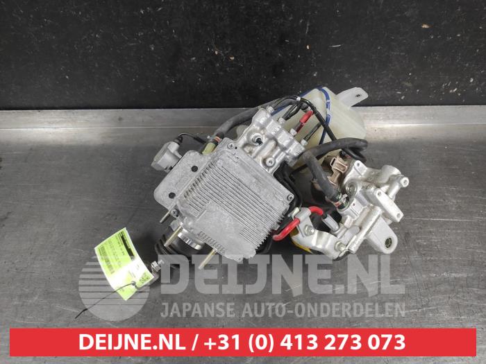 Usagé Servo frein Lexus CT 200h 1.8 16V Prix € 250,00 Règlement à la marge proposé par V.Deijne Jap.Auto-onderdelen BV