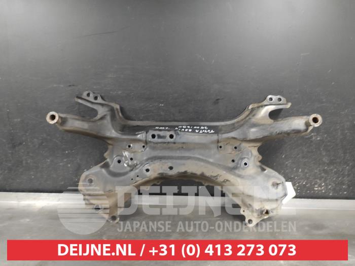 Used Subframe Toyota RAV4 (A3) 2.0 16V Valvematic 4x4 Price € 350,00 Margin scheme offered by V.Deijne Jap.Auto-onderdelen BV