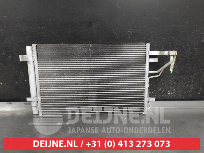 Begagnade Kondensor, luftkonditionering Kia Pro cee'd (EDB3) 1.4 CVVT 16V Pris på förfrågan erbjuds av V.Deijne Jap.Auto-onderdelen BV
