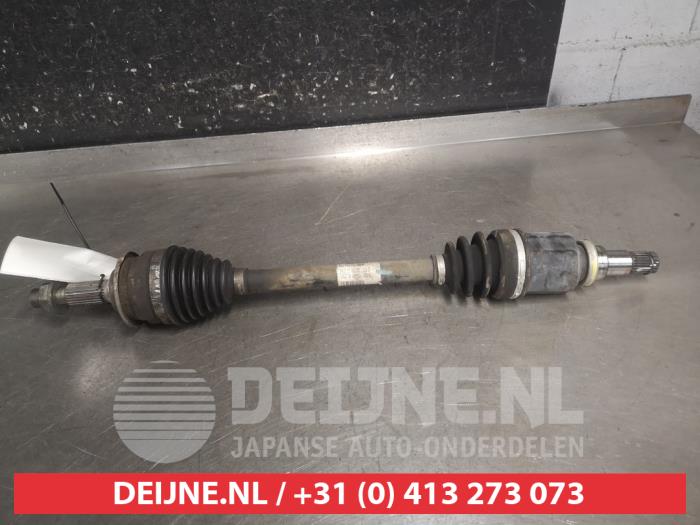 Gebrauchte Antriebswelle links vorne Suzuki Splash 1.2 VVT 16V Preis € 50,00 Margenregelung angeboten von V.Deijne Jap.Auto-onderdelen BV