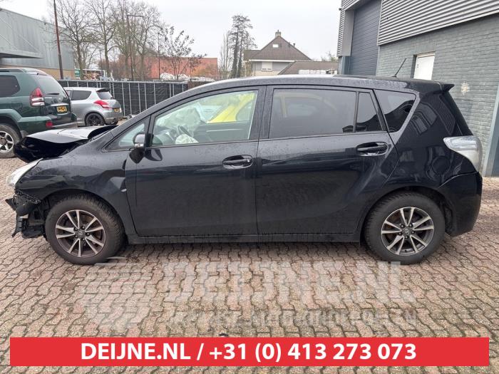 Usados Ventanilla triangular izquierda detrás Toyota Verso 1.8 16V VVT-i Precio de solicitud ofrecido por V.Deijne Jap.Auto-onderdelen BV