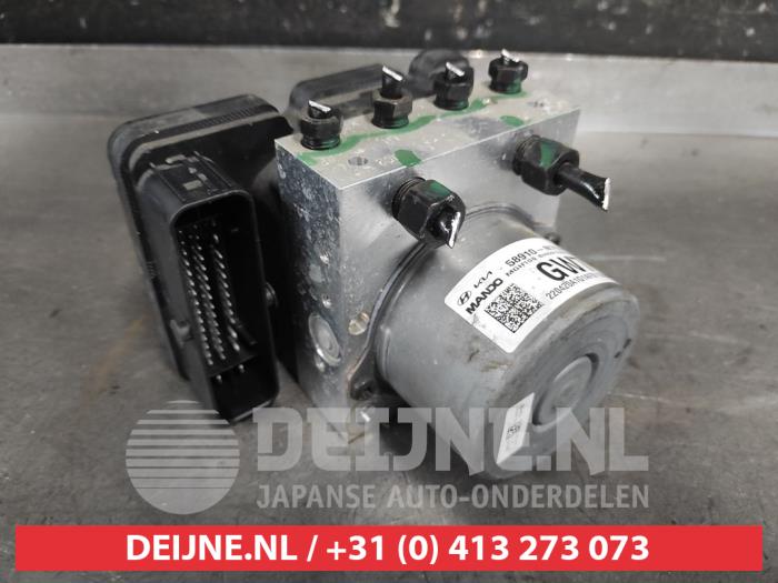 Begagnade ABS-pump Hyundai Tucson (NX) 1.6 T-GDI Pris på förfrågan erbjuds av V.Deijne Jap.Auto-onderdelen BV