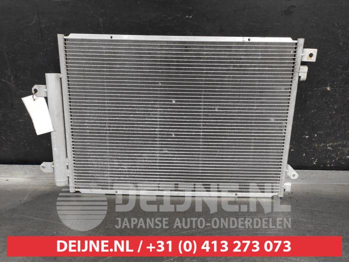 Klima Kondensor van een Suzuki Vitara (LY/MY) 1.0 Booster Jet Turbo 12V 2019