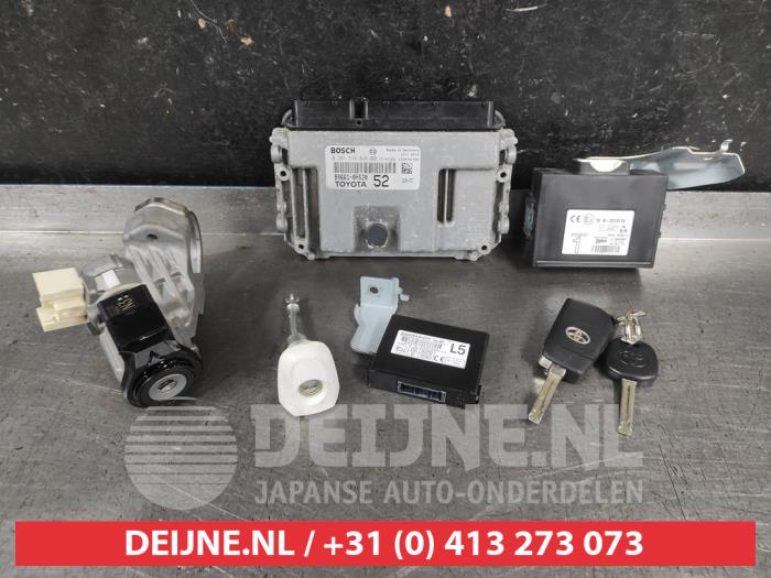 Used Engine management computer Toyota Aygo (B40) 1.0 12V VVT-i Price on request offered by V.Deijne Jap.Auto-onderdelen BV