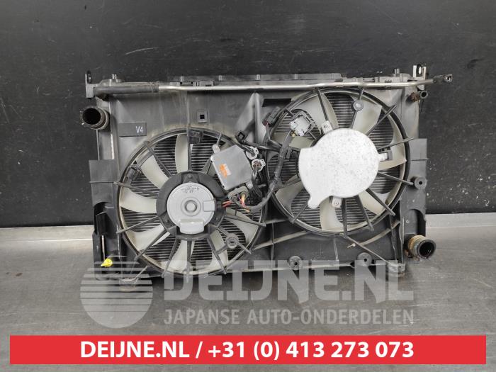 Used Radiator Toyota RAV4 (A4) 2.5 Hybrid 16V VVT-i 4x4 Price on request offered by V.Deijne Jap.Auto-onderdelen BV