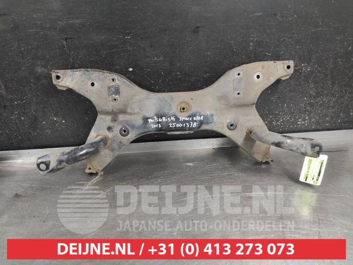 Begagnade Underram Mitsubishi Space Star (A0) 1.0 12V Pris € 125,00 Marginaltabell erbjuds av V.Deijne Jap.Auto-onderdelen BV