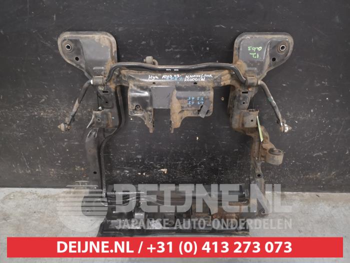 Usados Subchasis Hyundai Atos 1.1 12V Precio € 100,00 Norma de margen ofrecido por V.Deijne Jap.Auto-onderdelen BV