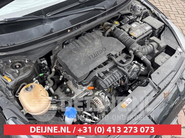 Motor van een Hyundai i20 (BC3) 1.0 T-GDI 100 12V 2021