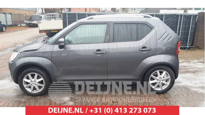 Usados Ventanilla triangular izquierda detrás Suzuki Ignis (MF) 1.2 Dual Jet 16V Precio de solicitud ofrecido por V.Deijne Jap.Auto-onderdelen BV