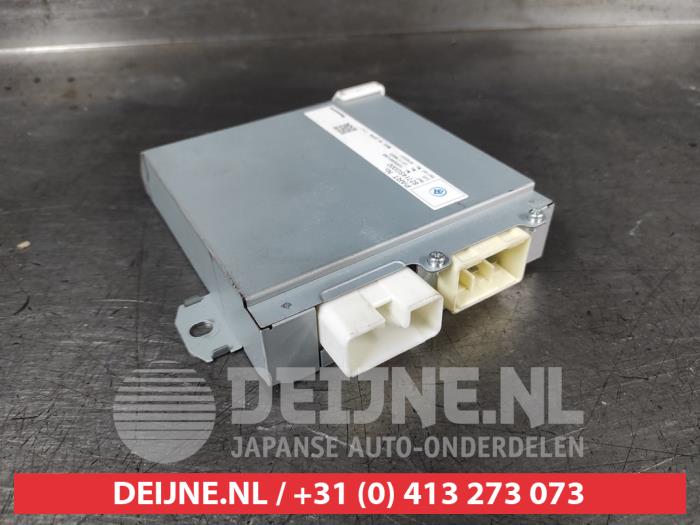 Używane DC/CD konwertor Subaru Forester (SJ) 2.0 16V X Cena na żądanie oferowane przez V.Deijne Jap.Auto-onderdelen BV