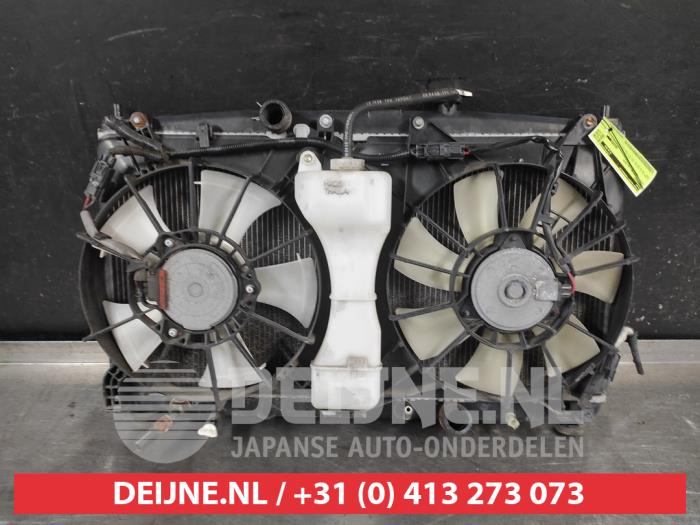 Usagé Radiateur Honda Insight (ZE2) 1.3 16V VTEC Prix sur demande proposé par V.Deijne Jap.Auto-onderdelen BV