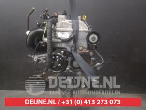 Motor van een Toyota Yaris II (P9) 1.3 16V VVT-i 2008