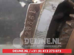 Motor van een Toyota Yaris II (P9) 1.3 16V VVT-i 2008