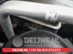 Motor van een Toyota Yaris II (P9) 1.3 16V VVT-i 2008